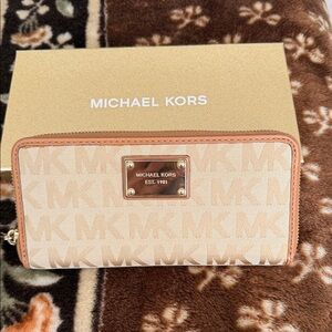 Michael Kors Cream and Brown Logo Wallet